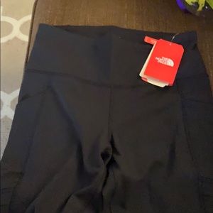 North face motivation HR 7/8 black tights large